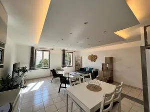 Maison de village chez Audrey - 加桑