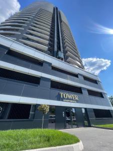 19th floor Apartment