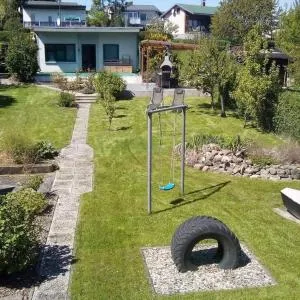 Ferienhaus Mecklenburgische Seenplatte mit Ruderboot - Neu Kaebelich