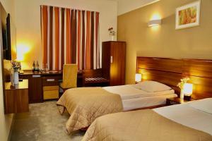 Large Double or Twin Room room in Hotel Tęczowy Młyn