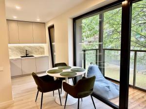 Green Leaf Apartment Vanagupe