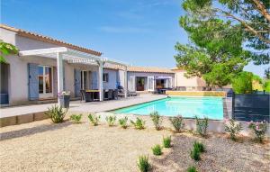 Maisons de vacances Awesome Home In Le Plan-de-la-tour With Wifi, Heated Swimming Pool And 4 Bedrooms : photos des chambres