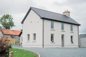 Killarney Old School Road sleeps 6 - Gneevgullia