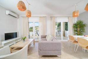 Nefeli Fresh guesthouses by Del Mare