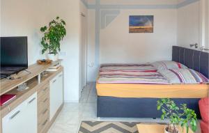 Gorgeous Apartment In Kalkhorst