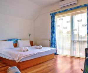 PENZIÓN QUATRO II 250m od kúpaliska