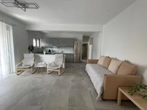 Daniel's House - Palaia Fokaia - Áyios Yeóryios