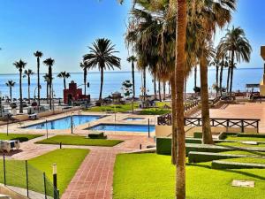 Apartamento frente mar y playa.