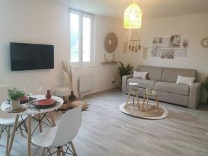 Appartements LE BOHEMIEN *STUDIO 30m²*WIFI*PARKING PRIVE*CALME : photos des chambres