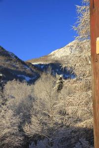 Appartements Serre Chevalier, appartement T3, 4 personnes plein sud avec balcon, pres des pistes : photos des chambres