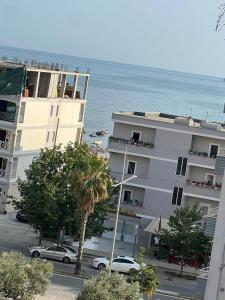 Coastline View Flats