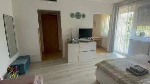 Joy Apartman
