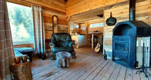 obrázek - Unique off-grid cabin in raw nature: Bucephalus