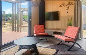 Awesome Stacaravan In Callantsoog