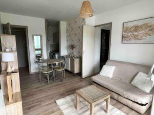 Appartement à 100 m de la plage avec parking