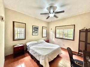 Baoba Breeze Bed & Breakfast- beachfront paradise