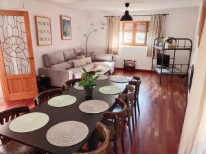 Preciosa casa grande con patio en Sevilla 8PAX