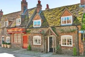 Perfectly Positioned Hambleden House - 亨利昂泰晤士