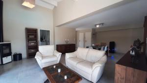 Villas Villa de l'ibie, 6 personnes piscine jacuzzi : photos des chambres