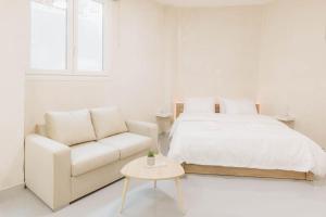 Modern hiding place in the heart of Athens