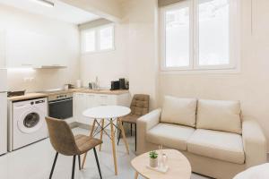 Modern hiding place in the heart of Athens