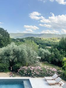 Maisons de vacances La Mirande a Lacoste : photos des chambres