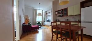 Rehouse, Didzioji 39 one bedroom - 3hvězdičkové hotely ve městě Vilnius