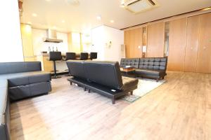 Crane Court KitaHorie