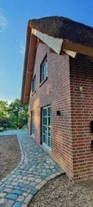 Reetdachhaus in der Bremer Schweiz - Лемвердер