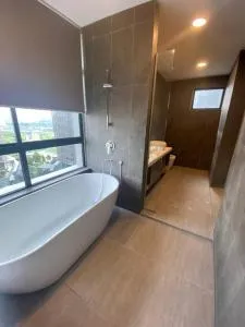 Sunflower/4r3b/klcc/1550sf/bacony/newcondo/bathtub - Kampong Pandan Dalam
