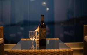 Konstantinos Island View Suite