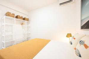 New, center and beach by 10ToSea