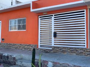 Casa Madero Beautiful 2BR apt one Block from Malecón! Best Location!