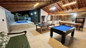 Casa Pé na Areia com Piscina Climatizada