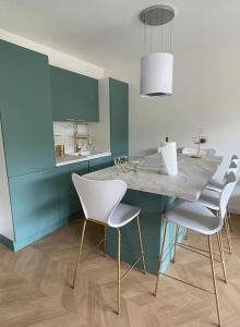 Appartements Appartement Victor Hugo 7 couchages : photos des chambres