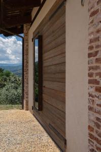 Peaceful Luxury Farmhouse - Stunning Alps Views