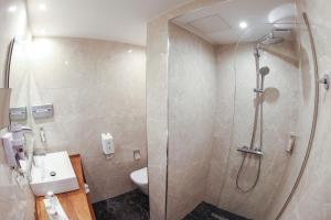 Hotels Hotel Saint Christophe : photos des chambres