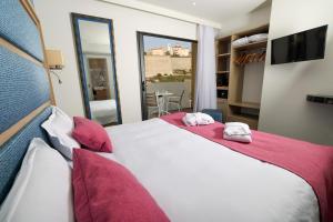 Hotels Hotel Saint Christophe : photos des chambres