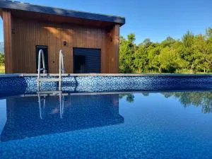 House Momentum - Udbina