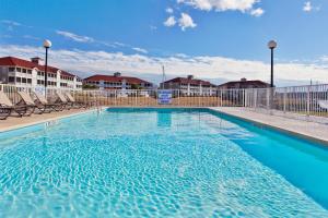Holiday Inn Express North Myrtle Beach - Little River by IHG