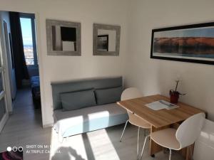Appartements Studio Tribord Le Treport - vue mer & falaises : photos des chambres