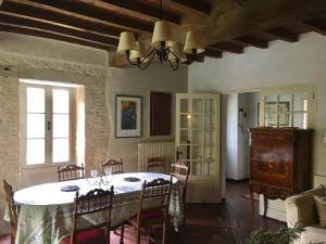 Maisons de vacances Holiday home in Montaigu-de-Quercy with garden : photos des chambres