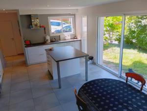 Maisons de vacances 15mn grenoble-30mn vercors wifi gratuit-6personnes vue vercors : photos des chambres