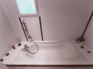 Maisons de vacances 15mn grenoble-30mn vercors wifi gratuit-6personnes vue vercors : photos des chambres