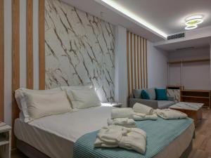 Electra Suites