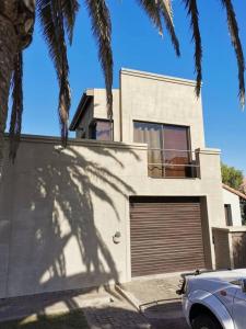 Desert Pearl Self catering & Accommodation