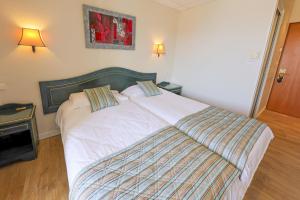 Hotels Hotel Saint Christophe : Chambre Lits Jumeaux Standard avec Vue sur Jardin