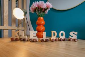 Appartements Studio entre Disney, Paris et Aeroport Charles de Gaulle - Parking souterrain gratuit : photos des chambres