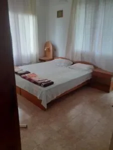 Варвара- Ятрус - فارفارا