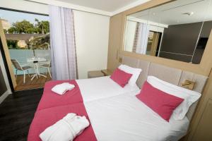 Hotels Hotel Saint Christophe : photos des chambres